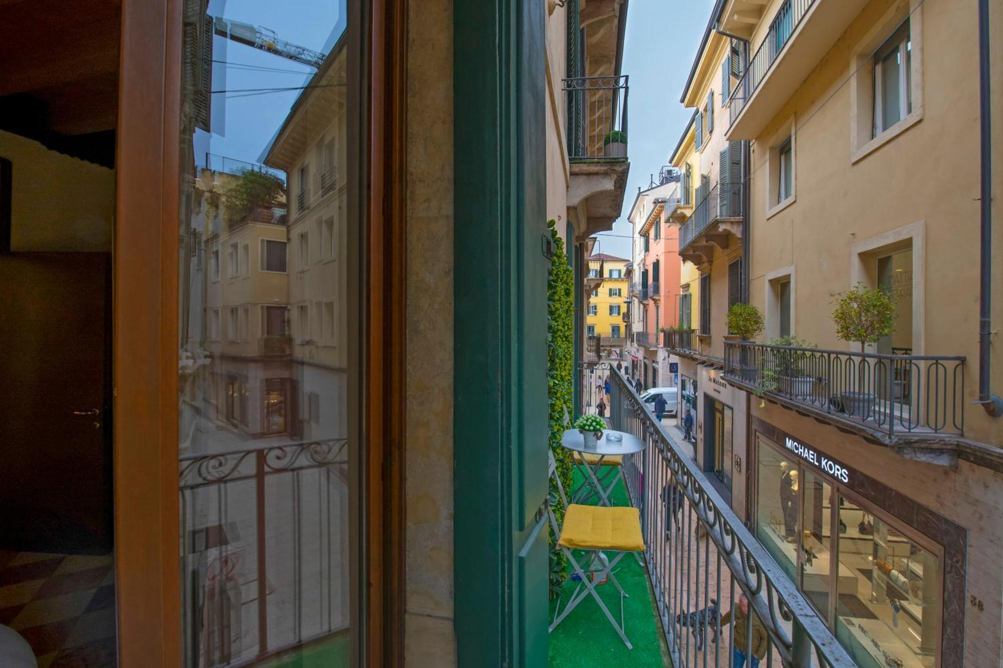 Palace Home Mazzini Verona Center 1 외부 사진