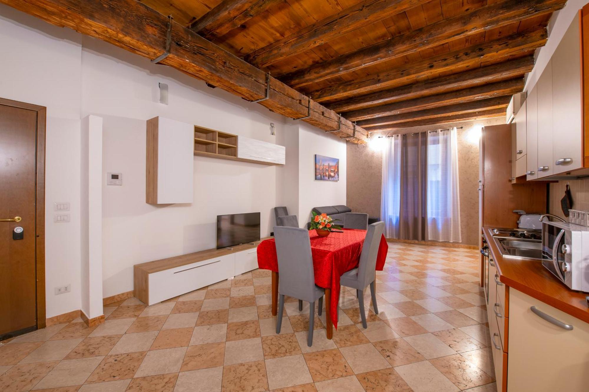Palace Home Mazzini Verona Center 1 외부 사진