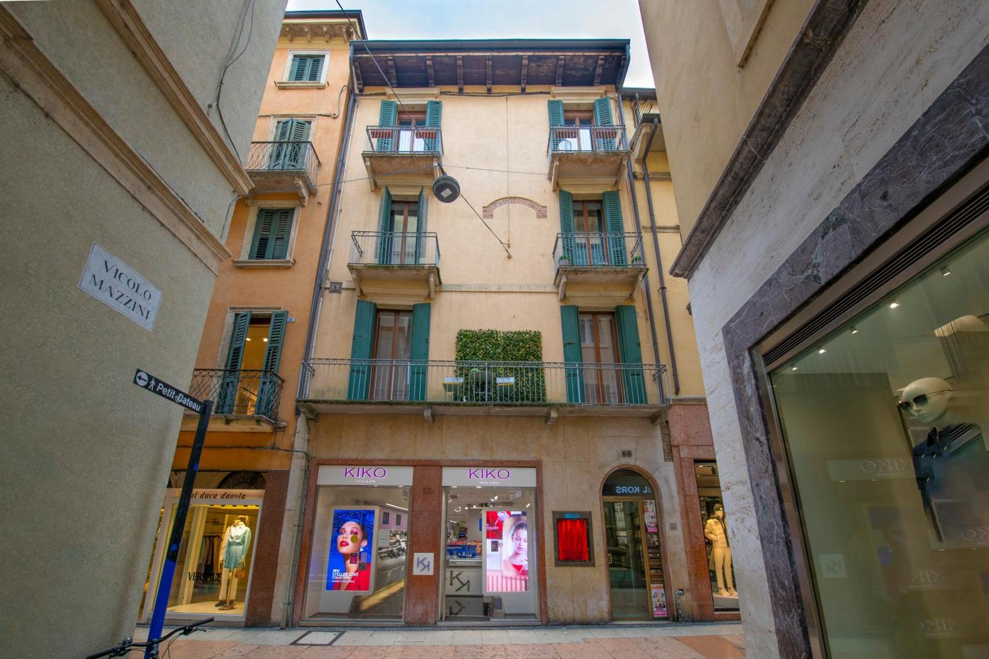 Palace Home Mazzini Verona Center 1 외부 사진